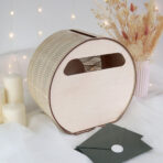 drewniana skrzynka na koperty