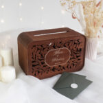 drewniana skrzynka na koperty