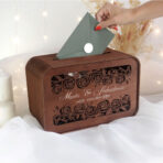 drewniana skrzynka na koperty