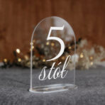 numerki na stół weselny pleksi biały tekst