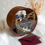 drewniana skrzynka na koperty z pleksi