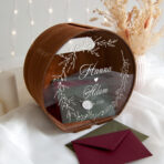 drewniana skrzynka pudełko na koperty z pleksi na froncie - czereśnia antyczna