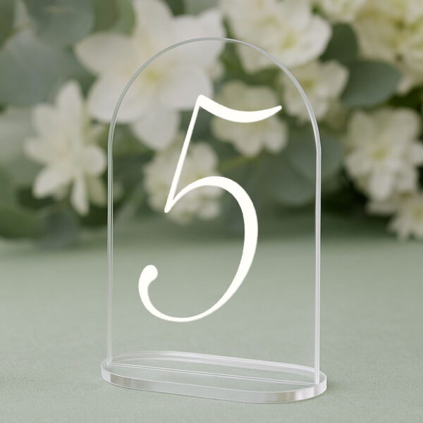 Numerki akrylowe pleksi na stół weselny