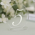 Numerki akrylowe pleksi na stół weselny