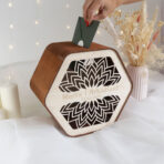 drewniana skrzynka na koperty