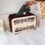 drewniana skrzynka na koperty