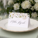 Winietki ślubne białe kwiaty