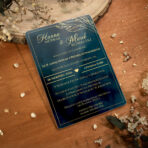 Zaproszenia ślubne na pleksi ciemne tło