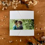 Zaproszenia ślubne kwadratowe opaska ze zdjęciem