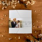 Zaproszenia ślubne kwadratowe opaska ze zdjęciem