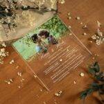 Zaproszenia akrylowe kwadratowe ze zdjęciem