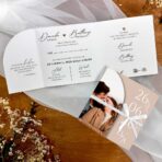 Zaproszenia Ślubne ze zdjęciem i wstążką beżowe