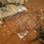 zaproszenia akrylowe różowe kwiaty