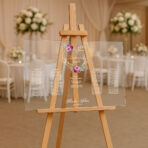 przezroczysta akrylowa tablica powitalna na wesele