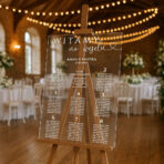 Tablica akrylowa z usadzeniem gości 90x60