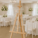 przezroczysta akrylowa tablica powitalna na wesele