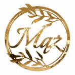 Lustrzane dekoracje sali weselnej z napisem Mąż Żona