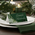 Winietki na stół weselny ciemne zielone tło